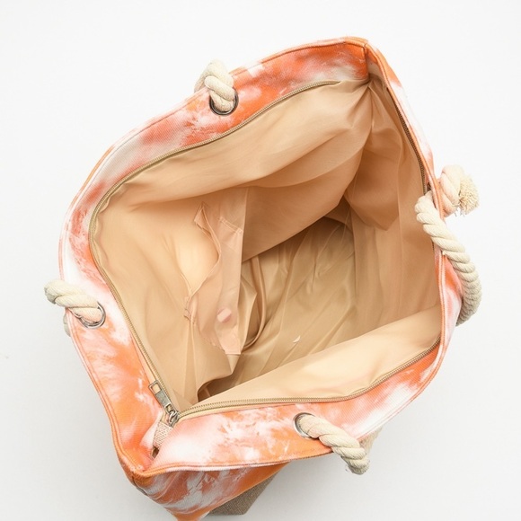 Tie Dye Oversized Beach Bags - Picture 4 of 4